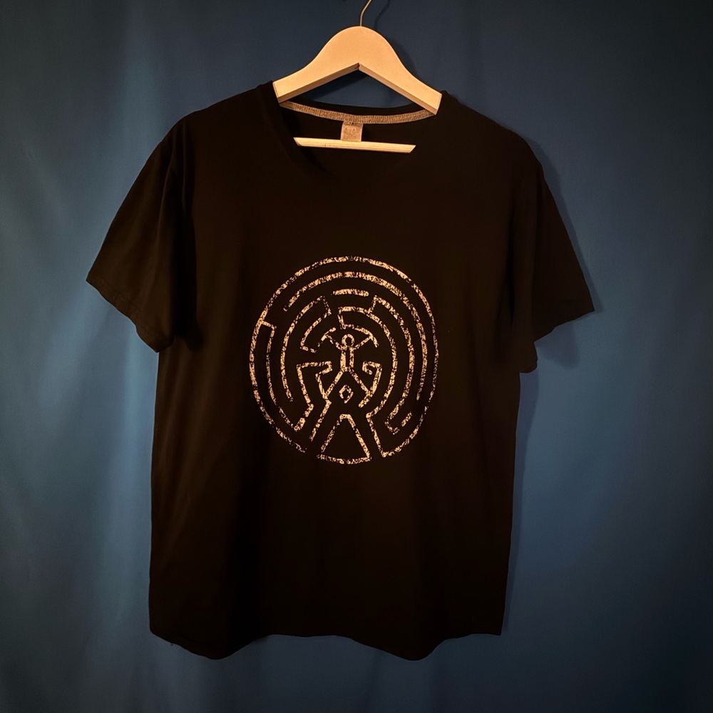HBO Westworld The Maze Black T-Shirt graphic reference design